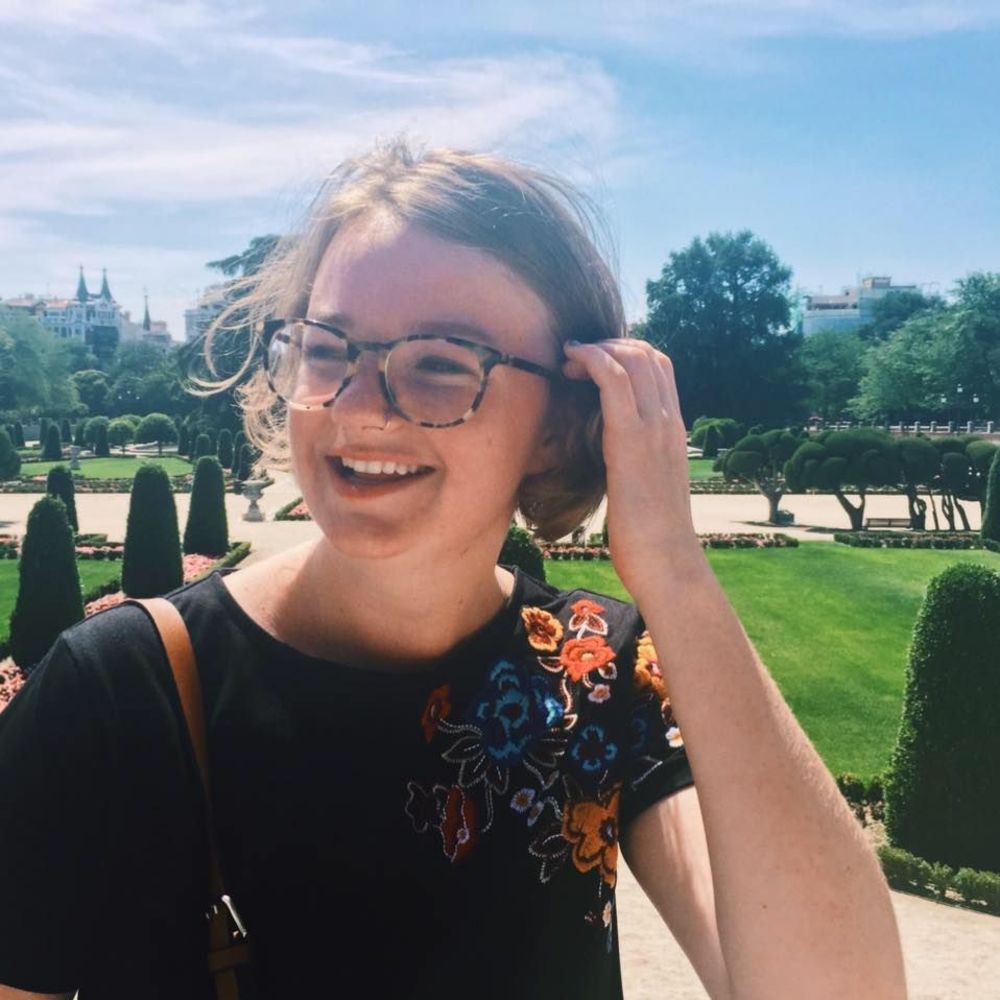 Meet your Posher, Carly